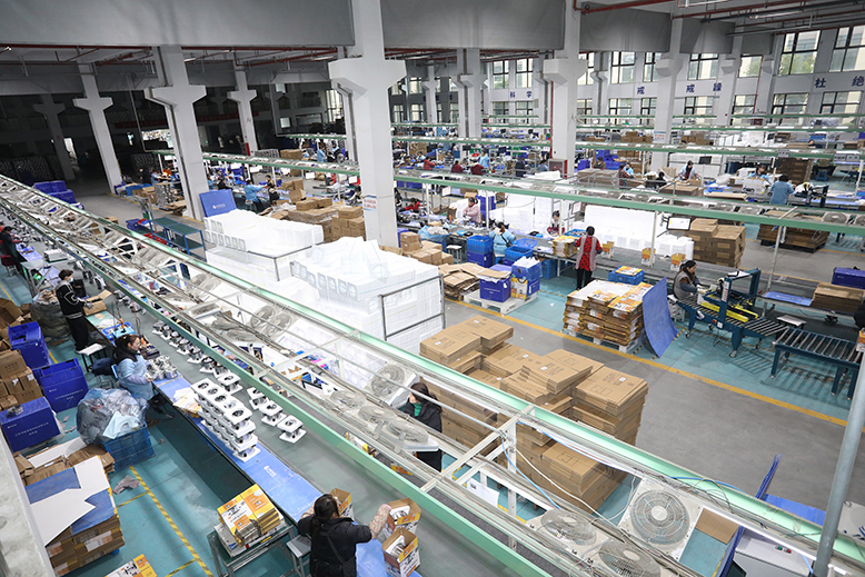 我縣各企業(yè)鉚足干勁忙生產(chǎn)