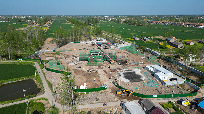正紅鎮(zhèn)境內朝陽翻水站拆建工程現場