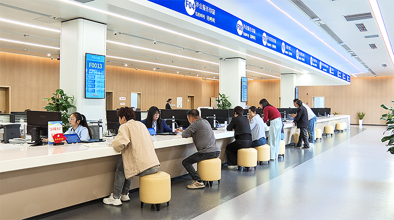 我縣深化“放管服”改革