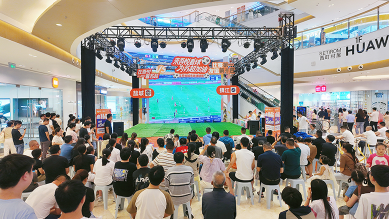 “蘇超”第五輪鹽城隊(duì)坐鎮(zhèn)主場(chǎng)對(duì)戰(zhàn)鎮(zhèn)江隊(duì)