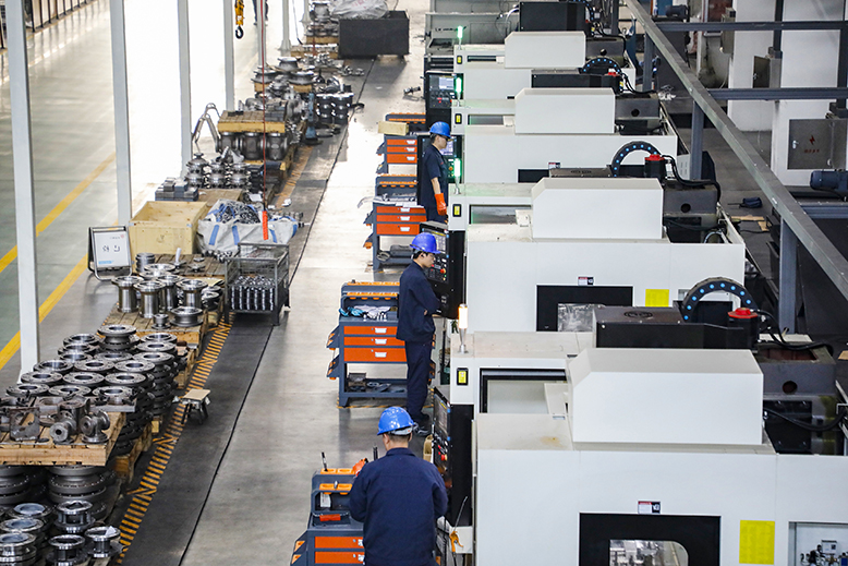 我縣各企業(yè)掀起大干熱潮