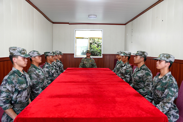 縣人武部組織預定新兵開展役前訓練